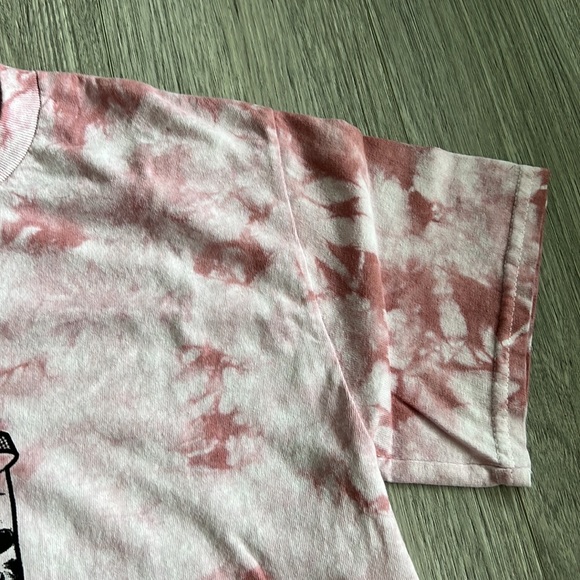 Cold Like My Soul Pink and White Tie Dyed Graphic Tee - Picture 2 of 6